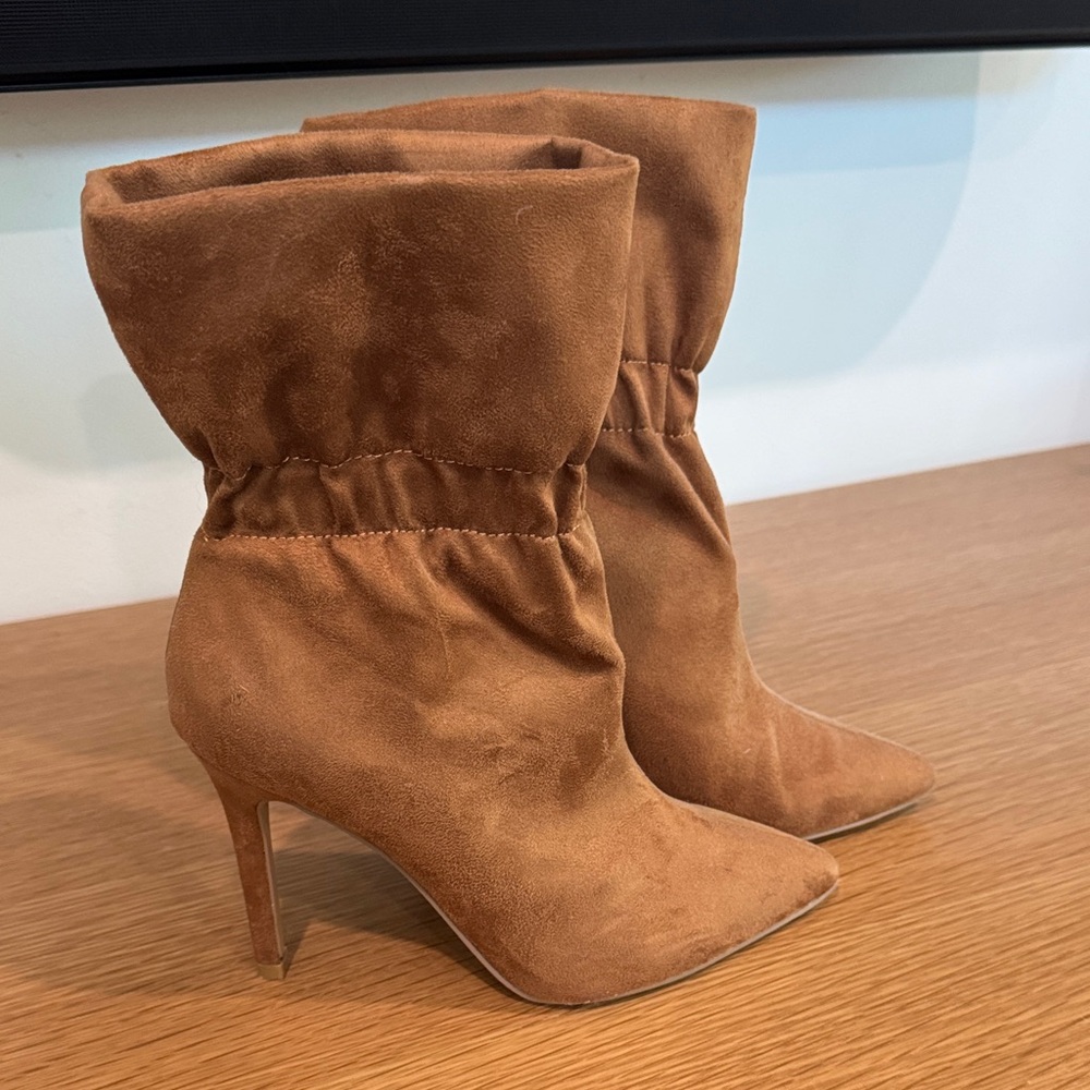 Express Tan Heeled Boots